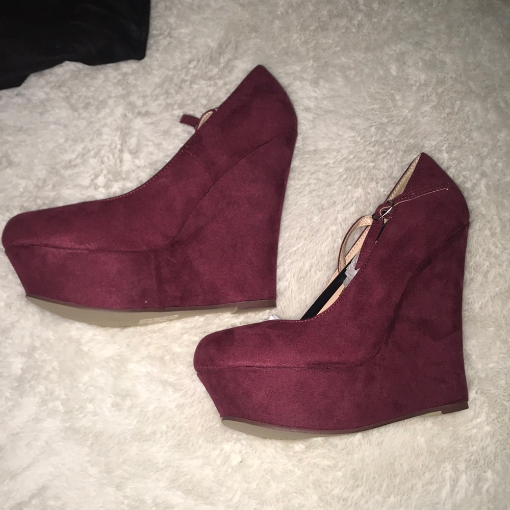 Tobi wedged heels